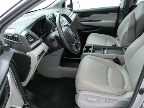 Used 2023 Honda Odyssey EX-L image 24