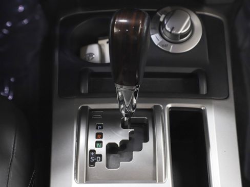 Used 2015 Toyota 4Runner Limited image 17