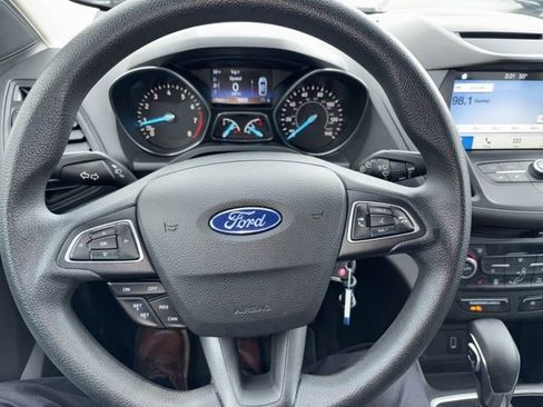 Used 2018 Ford Escape SE w/ SE Sync 3 Package image 25