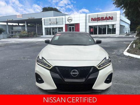 Certified 2023 Nissan Maxima SR w/ Sport Mat Group image 2