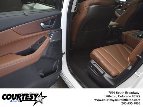 Certified 2025 Acura MDX SH-AWD w/ Technology Package image 23