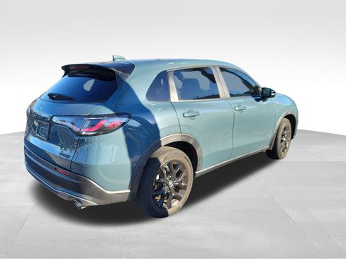 Used 2024 Honda HR-V Sport image 11