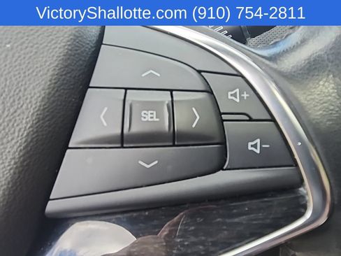 Used 2020 Cadillac XT5 Premium Luxury AWD/4WD image 13