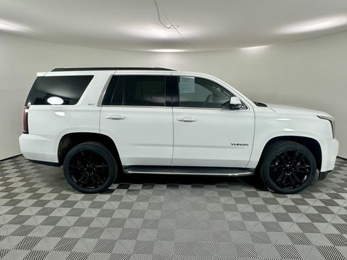 Used 2018 GMC Yukon SLT w/ HD Trailering Package AWD/4WD image 8