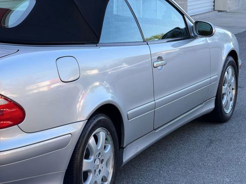 Used 2000 Mercedes-Benz CLK 320 Cabriolet image 93