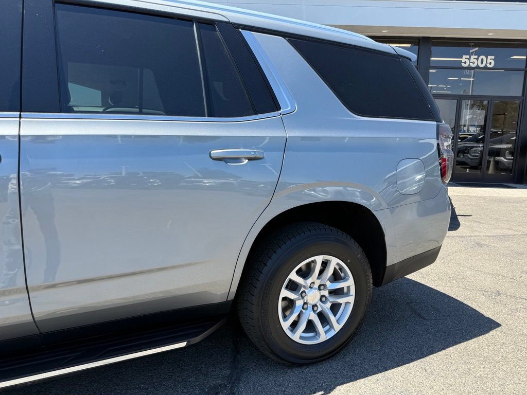 Used 2023 Chevrolet Tahoe LT AWD/4WD image 6