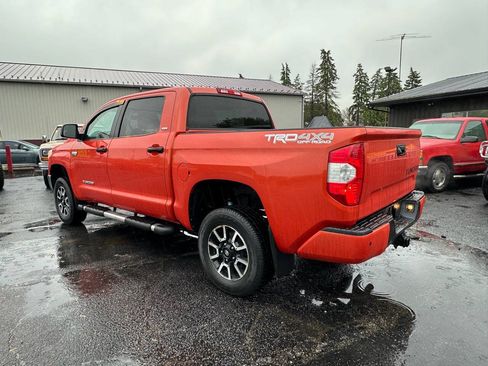 Used 2016 Toyota Tundra SR5 w/ TRD Off Road Package AWD/4WD image 3