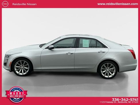 Used 2017 Cadillac CTS Luxury image 3