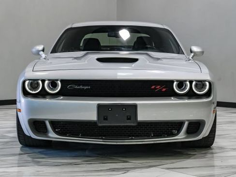 Used 2019 Dodge Challenger R/T Scat Pack RWD image 8