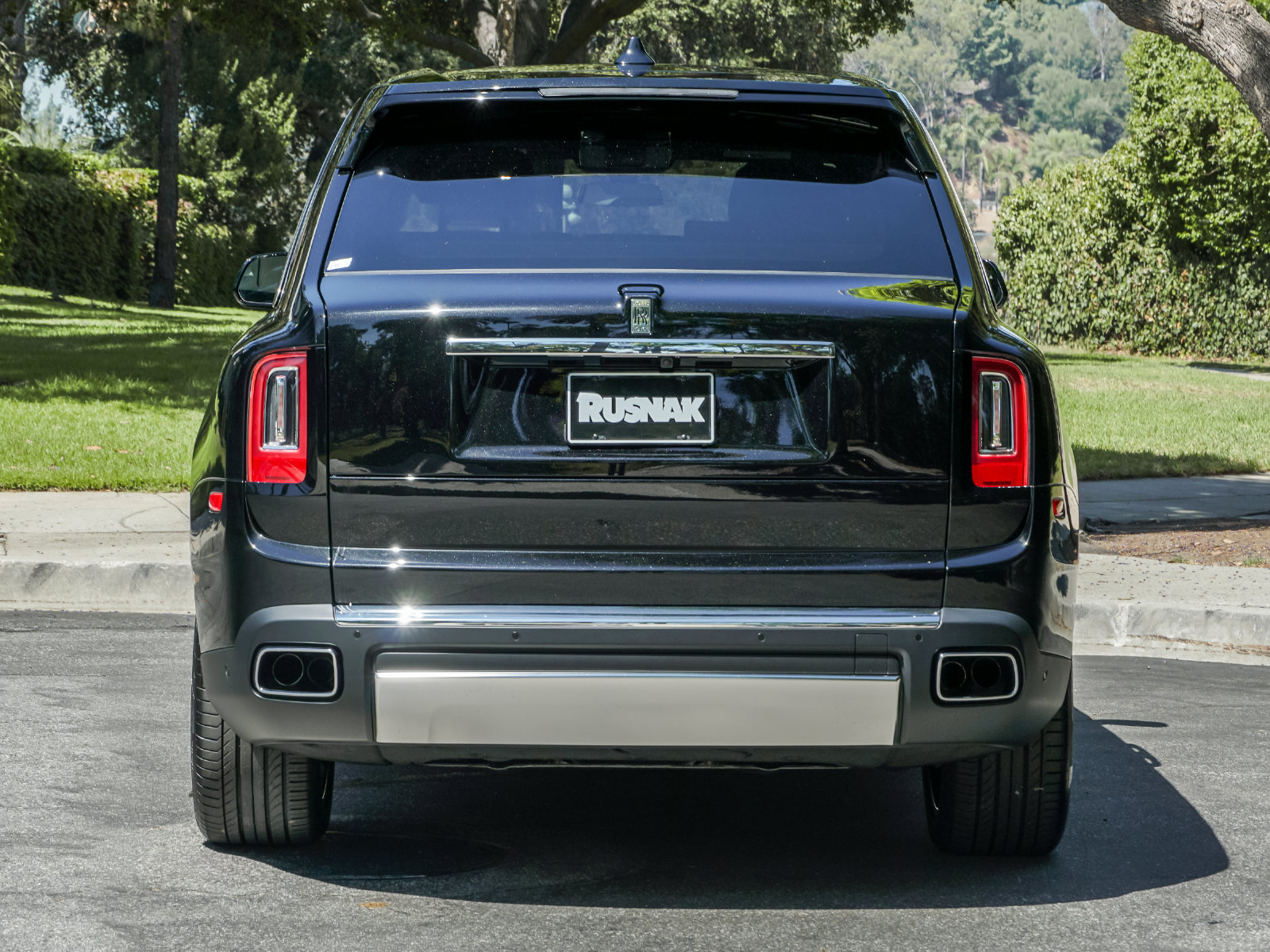 Certified 2024 Rolls-Royce Cullinan w/ Cullinan Package AWD/4WD image 6