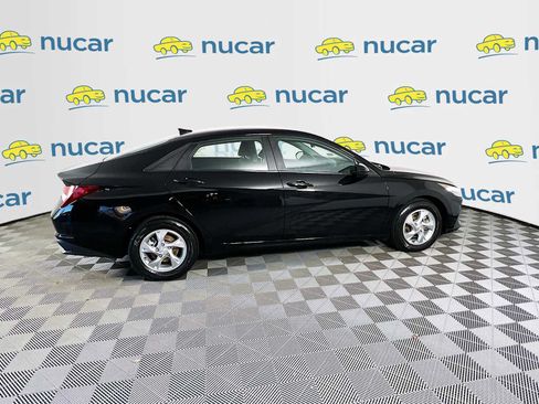 Certified 2023 Hyundai Elantra SE image 8