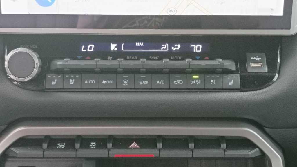 Used 2025 Toyota Sequoia Limited AWD/4WD image 22