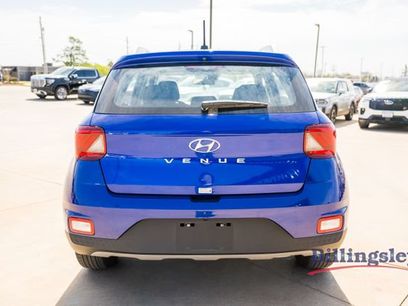 Used 2025 Hyundai Venue SEL