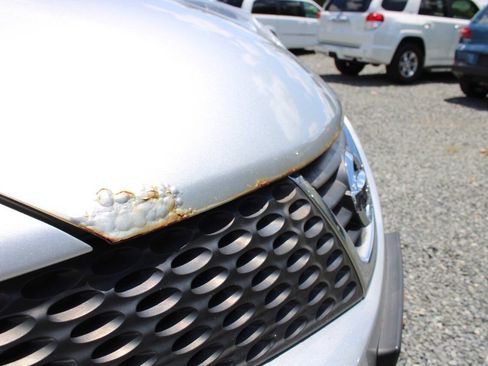 Used 2011 Nissan Juke S AWD/4WD image 25