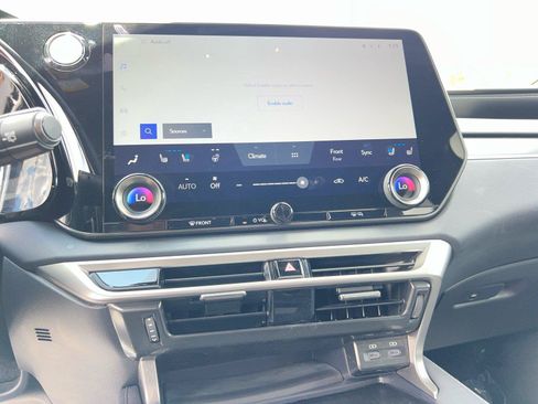 Used 2025 Lexus RX 350 Premium FWD image 29