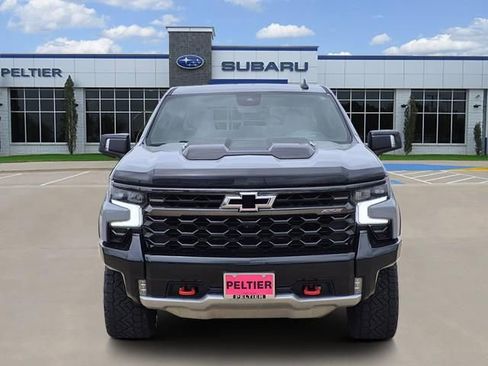 Used 2024 Chevrolet Silverado 1500 ZR2 w/ Technology Package AWD/4WD image 2