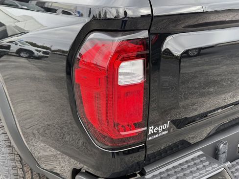 New 2026 GMC Canyon Elevation w/ Convenience Package image 11