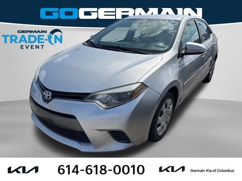 Used 2015 Toyota Corolla LE image 1
