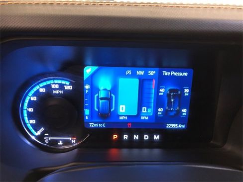 Used 2024 Ford Bronco Badlands image 18