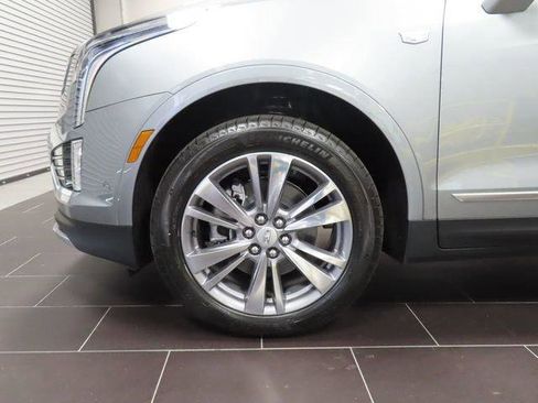 New 2026 Cadillac XT5 Premium Luxury image 14