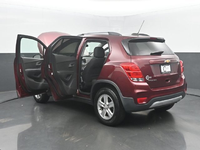 Used 2017 Chevrolet Trax LT AWD/4WD image 53