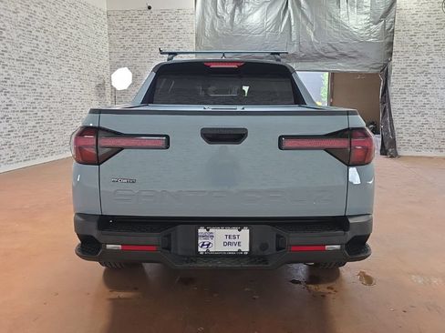 Used 2023 Hyundai Santa Cruz SEL w/ Activity Package FWD image 5