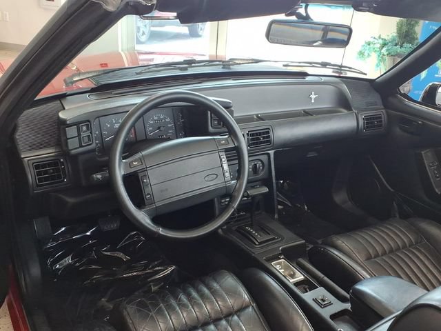 Used 1993 Ford Mustang LX RWD image 5