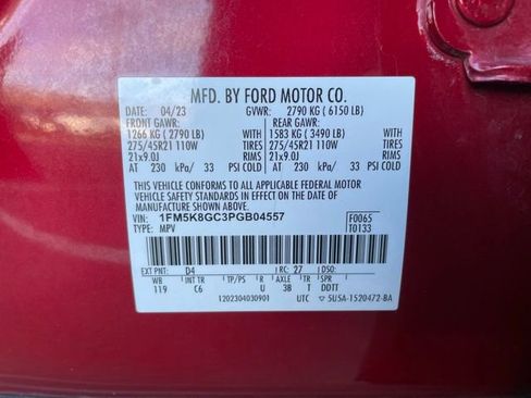 Used 2023 Ford Explorer ST w/ Equipment Group 401A AWD/4WD image 40