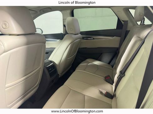Used 2017 Cadillac XT5 Luxury w/ Driver Awareness Package AWD/4WD image 35