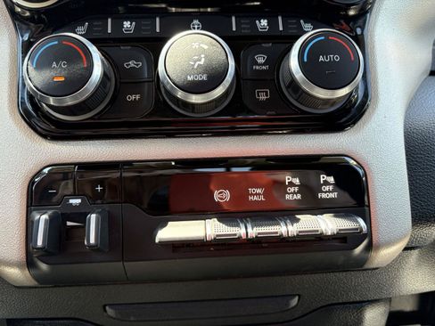 Used 2020 RAM 2500 Laramie AWD/4WD image 22
