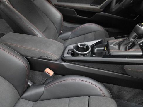 Used 2022 Porsche 911 GT3 image 24