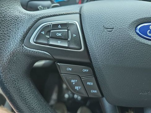 Used 2017 Ford Escape SE AWD/4WD image 24