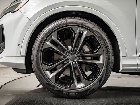 New 2026 Audi Q7 3.0T Prestige AWD/4WD image 10