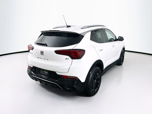 Used 2024 Buick Encore GX Sport Touring FWD image 9