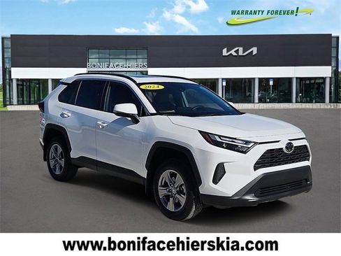 Used 2024 Toyota RAV4 XLE image 1