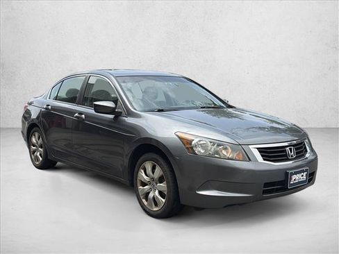 Used 2010 Honda Accord EX image 2