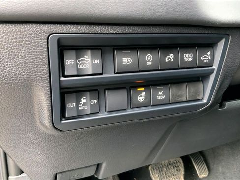 New 2026 Toyota Tundra Platinum image 19