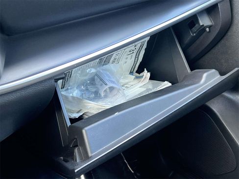 Certified 2023 Nissan Rogue S image 12