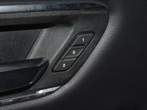 Used 2024 RAM 1500 Laramie image 5