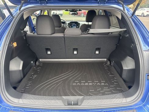 Certified 2025 Subaru Crosstrek 2.0i Premium image 12