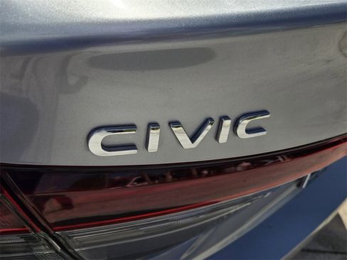 Used 2025 Honda Civic Sport image 14