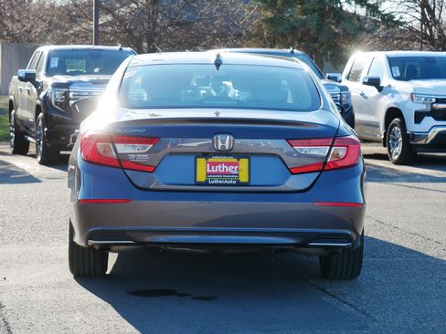 Used 2019 Honda Accord EX image 8