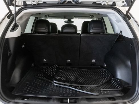 Used 2019 Jeep Compass Latitude w/ Popular Equipment Group AWD/4WD image 31