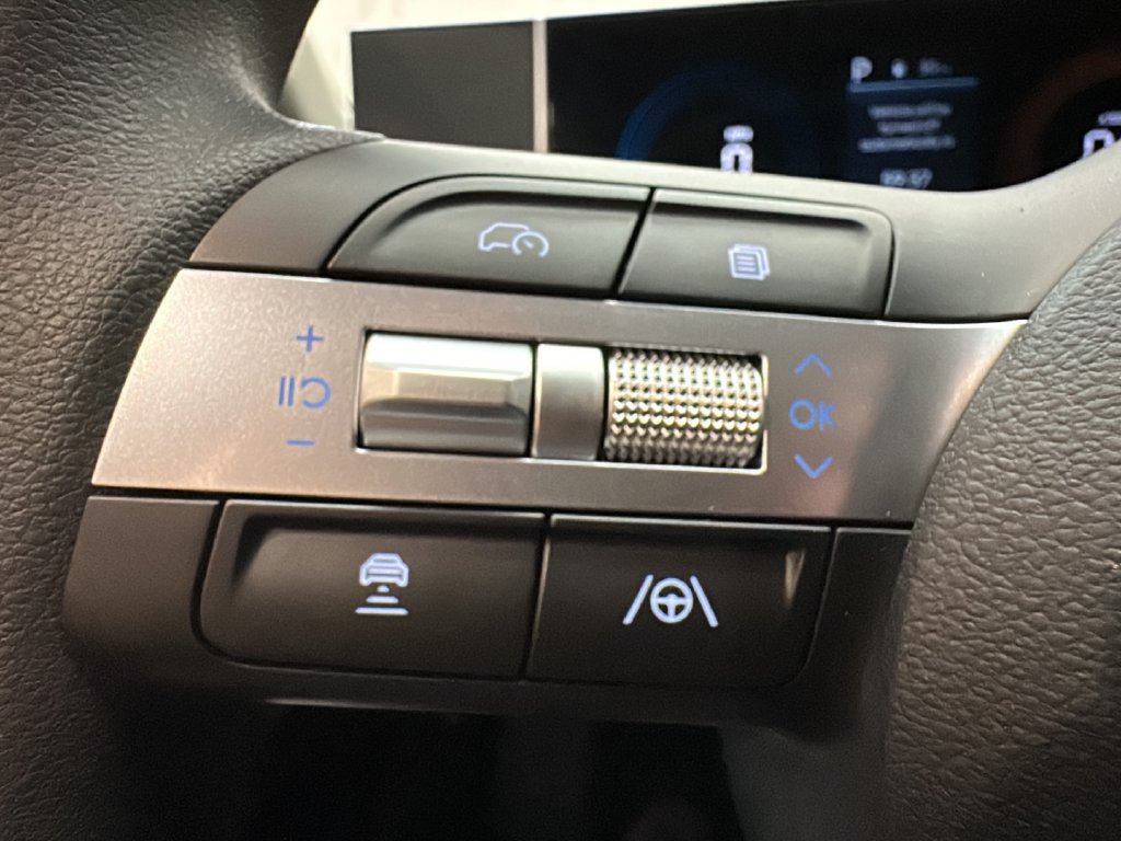 New 2026 Hyundai Sonata Blue FWD image 21