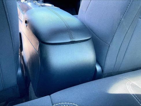 Certified 2021 Ford Mustang Coupe w/ Equipment Group 101A RWD image 33