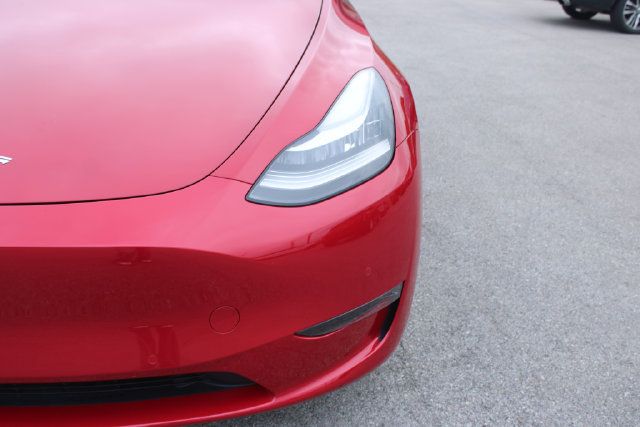 Used 2021 Tesla Model Y Long Range AWD/4WD image 35