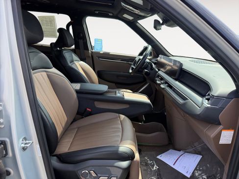 Used 2024 Kia EV9 GT-Line image 19