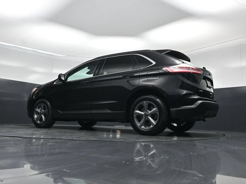 Used 2022 Ford Edge SEL w/ Sport Appearance Package AWD/4WD image 44