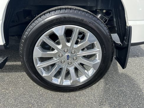 Used 2023 Ford F150 Limited image 15