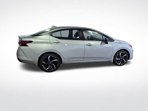 New 2025 Nissan Versa SR image 8